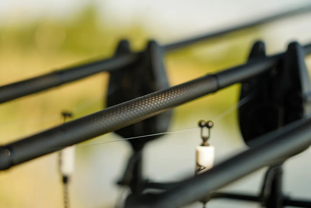 OMC Black Pearl: 10ft Carp Rod - Take Me Anywhere