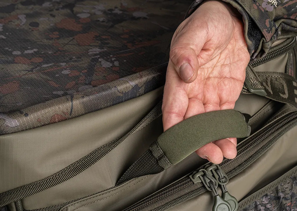 OMC HEIST Extendable Rod Holdall