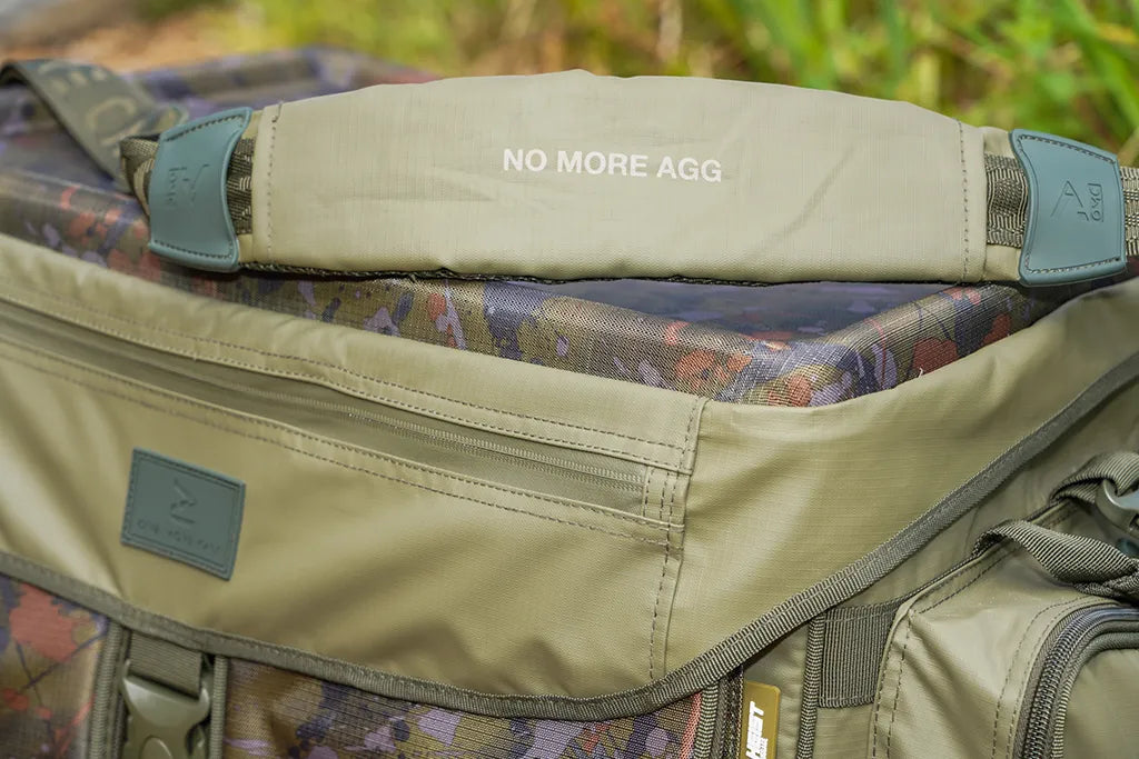 OMC HEIST XL Carryall