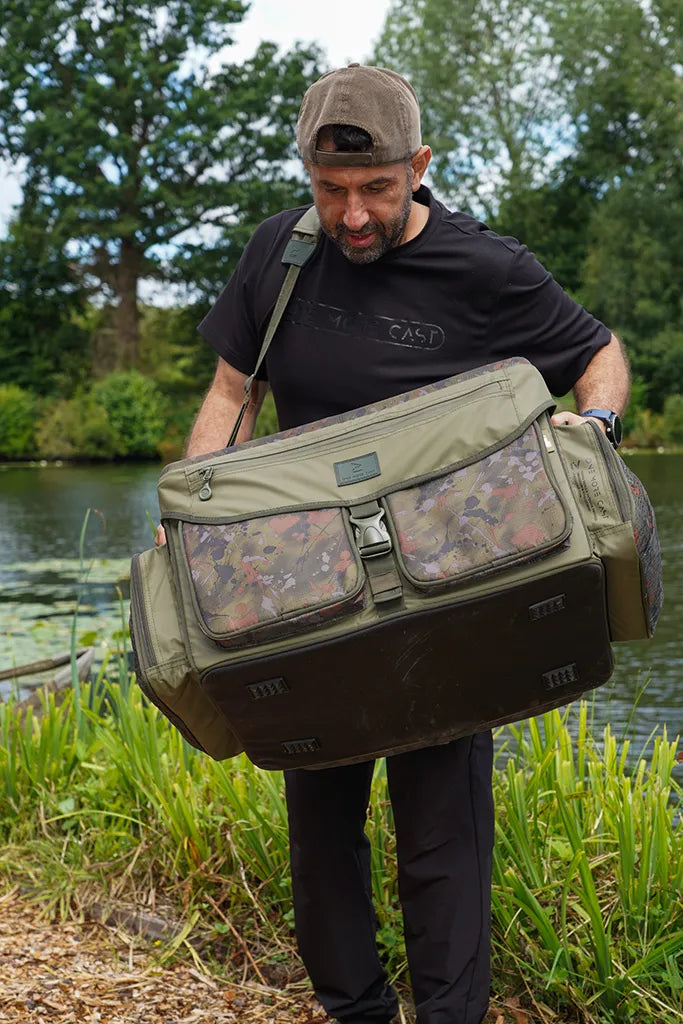 OMC HEIST XL Carryall