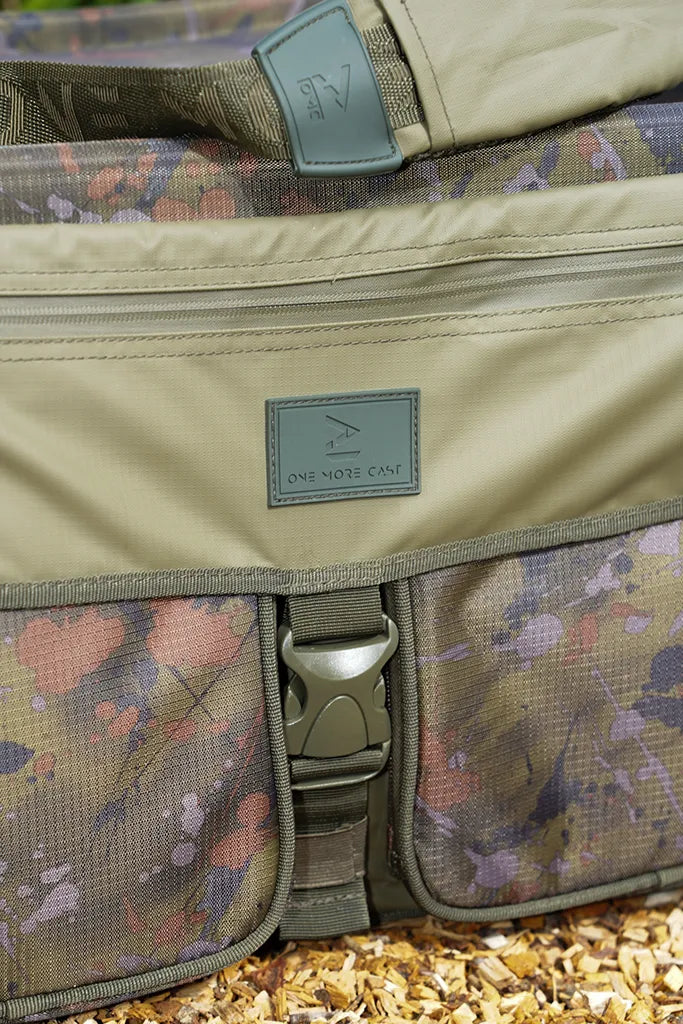 OMC HEIST XL Carryall