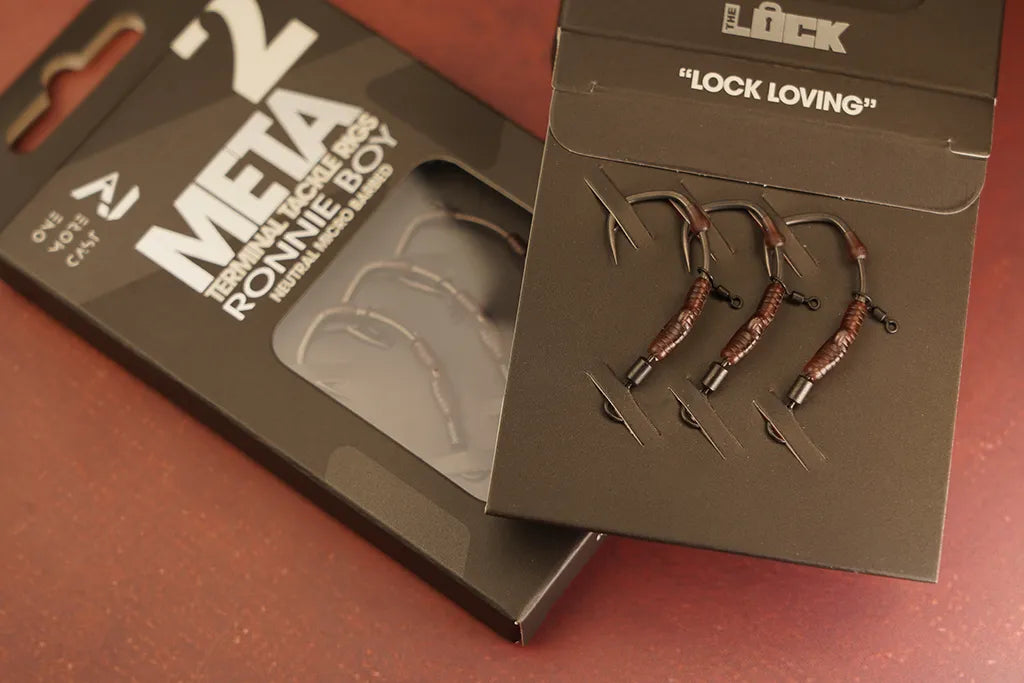 OMC Lock Hook Ronnie Boys: Neutral: Hook 2